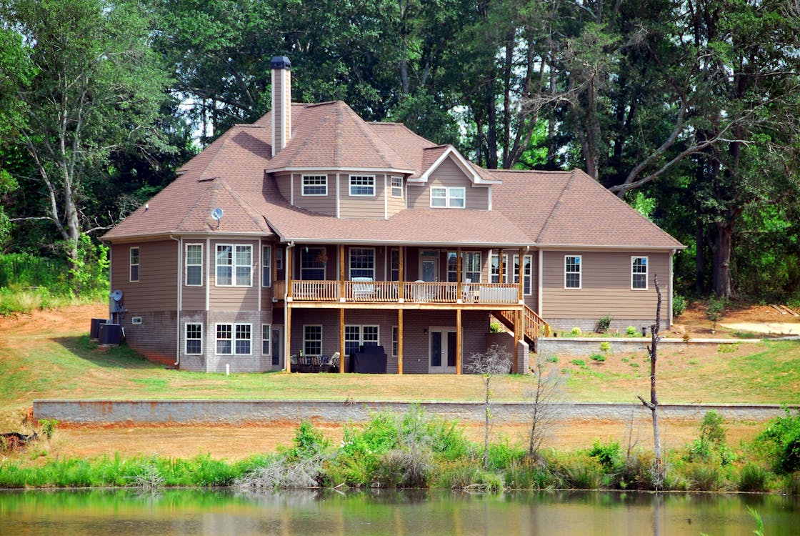 Pristine house in Sugar Hill, GA.